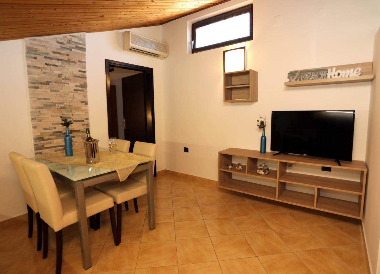 Apartment Leona Пула Экстерьер фото